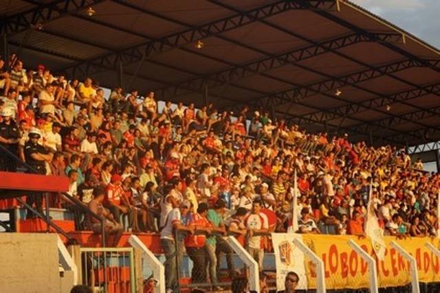 VEC lança promoção e ingressos darão direito a sorteio de camisetas no jogo contra o Genus