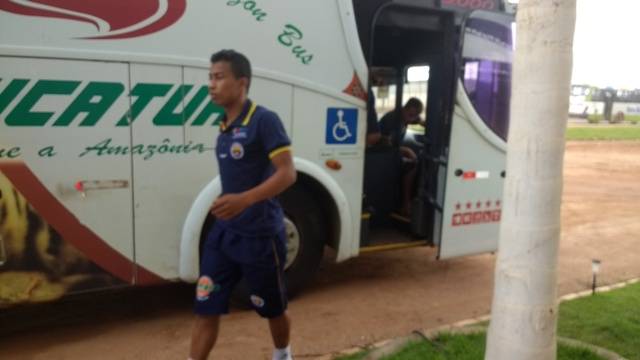 Com 4 horas de atraso, Barcelona chega a Porto Velho para jogo contra o Rondoniense