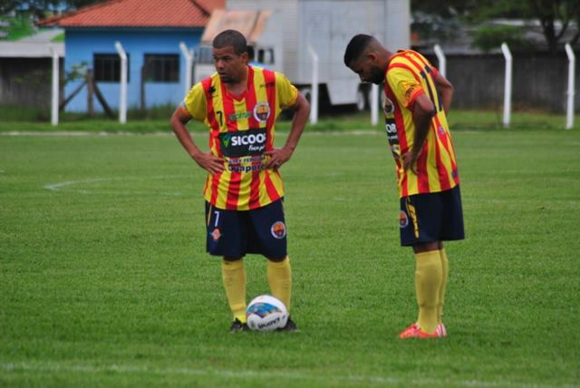 Edilsinho usa a camisa 7 No Estadual para homenagear o filho Matheus