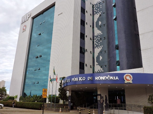 Leia denúncia e transcrição de grampos: MP denuncia ex-prefeito e mais três ex-secretários