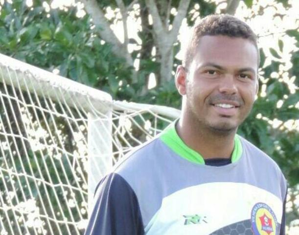 Treinador titular sai e preparador de goleiros assume comando do Vilhena Esporte Clube 