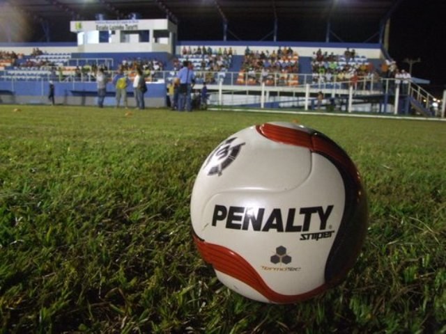 VEC PERDE EM ESPIGÃO, MAS VAI DECIDIR SEMI-FINAL EM CASA