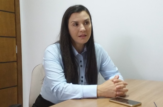 Prefeita de Vilhena apóia greve de servidores contra fechamento de Farmácias Populares