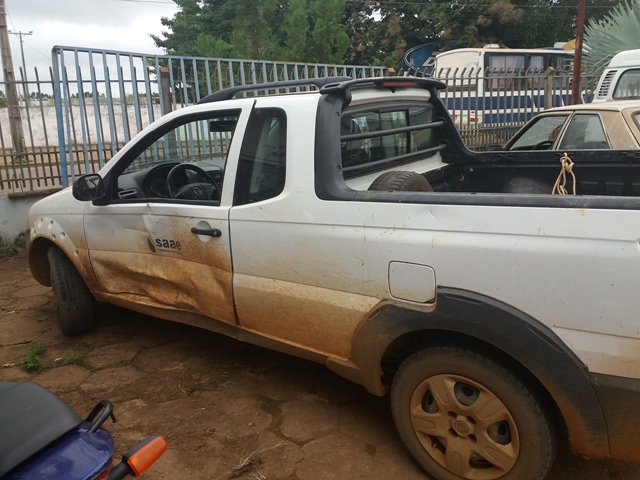 Carro do SAAE é apreendido em boca-de-fumo; para PM, servidor da autarquia comandava tráfico