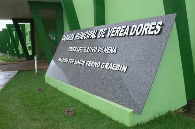 Vilhena: sessão da Câmara que decidirá destino de vereadores reeleitos deve durar dez horas