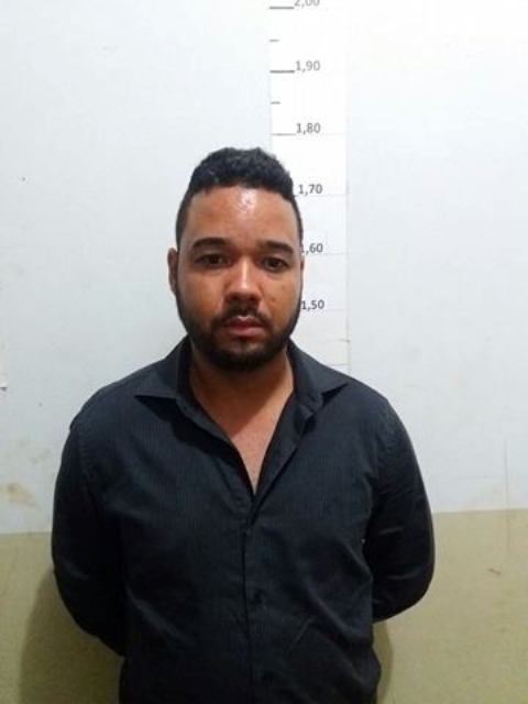Homem de 31 anos que trazia 50 kg de cocaína para entregar em Vilhena é preso em Comodoro