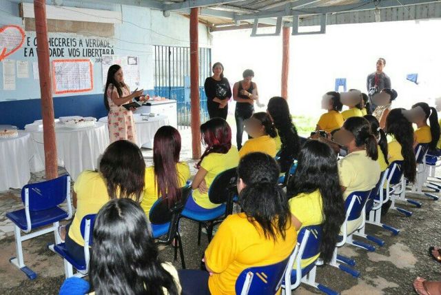 Prefeita de Vilhena participa de comemoração do Dia das Mães no presídio feminino