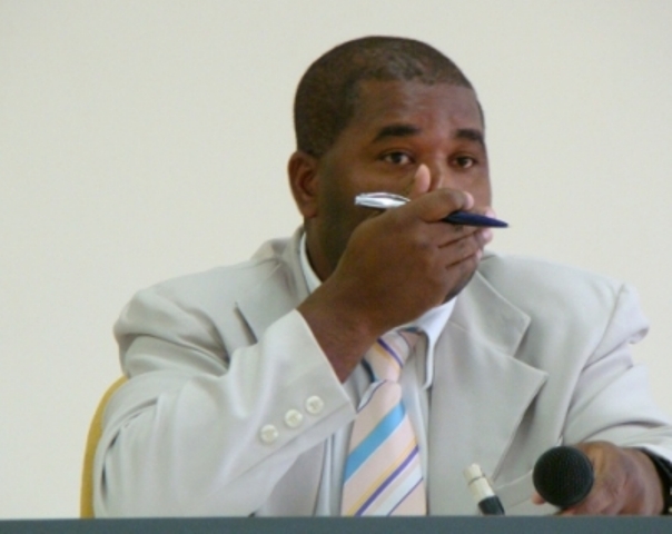 Liminar de desembargador reconduz ao cargo vereador que teve mandato cassado em Vilhena