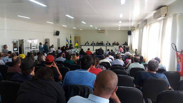 Começa sessão que poderá cassar vereadores em Vilhena; FOLHA DO SUL ON LINE acompanha