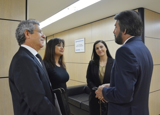 Em Brasília, prefeita cobra do MEC liberação para funcionamento do curso de Medicina em Vilhena