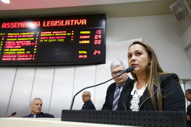 Rosangela Donadon apoia a obrigatoriedade de cirurgião dentista em UTIs dos Hospitais privados em RO 
