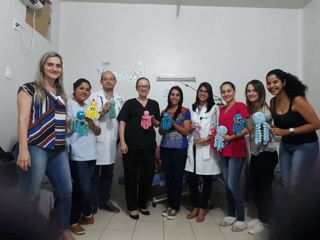 Em Vilhena, Hospital Regional implanta projeto "Polvo de crochê" no tratamento de bebês prematuros
