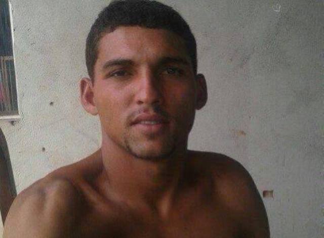 Testemunhas não ajudam identificar homem que executou rapaz a tiros de revólver em Vilhena
