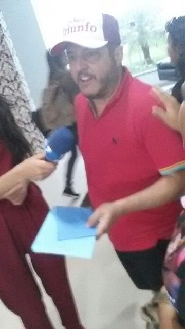 Dupla Bruno & Marrone promete ajudar vilhenense que tem quatro filhos com microcefalia