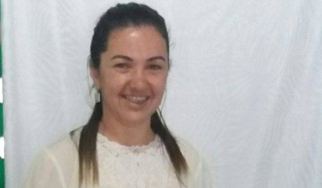 Leia absurdos na ação: prefeita é levada à justiça por servidora humilhada em “banquinho da disciplina”