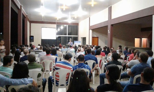 Cooperativa financeira realiza pré-assembleias e discute alternativas econômicas no Cone Sul