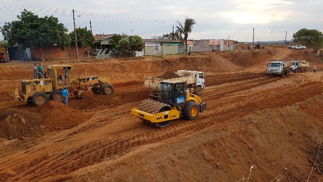 Rosani tampa “Buracão do Rover” e secretário promete dar fim definitivo a ameaça em Vilhena