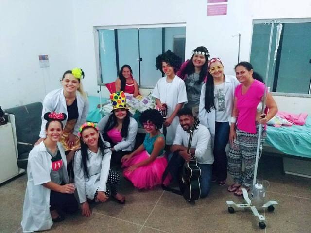 Grupo “Terapia da Alegria” leva palhaços e diversão para doentes no Hospital Regional de Vilhena
