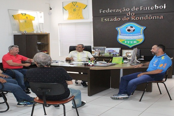 FFER faz planejamento para 2018 e programa estadual para início de fevereiro