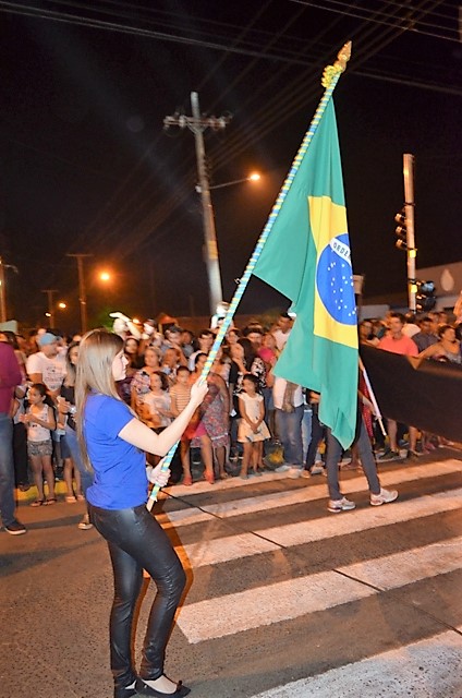 Após três anos, desfile cívico volta a acontecer em Vilhena e atrai milhares de famílias