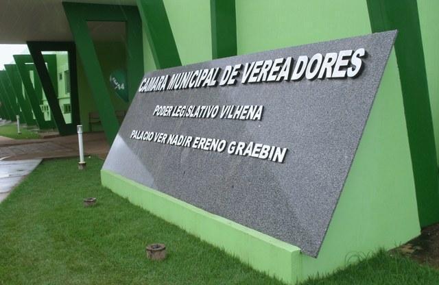 Vai dar briga: Câmara de Vilhena quer retirar nome de ex-vereador morto de prédio da Casa