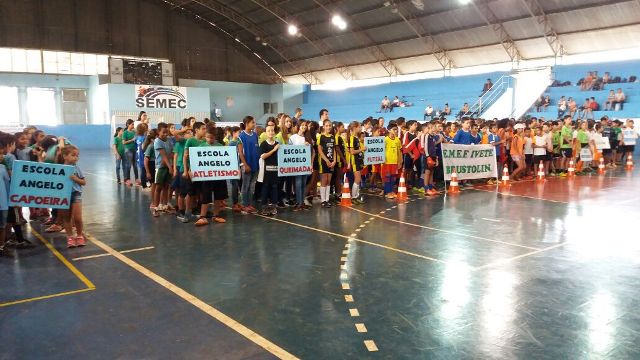 Com a participação de 120 alunos começou hoje a 1ª Copa Criança Municipal Cemetra
