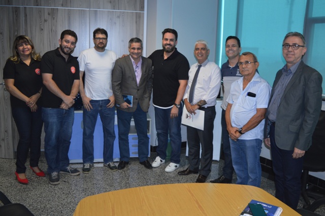 Promoções atrasadas: deputado Léo Moraes debate valorização da Polícia Civil de Rondônia 