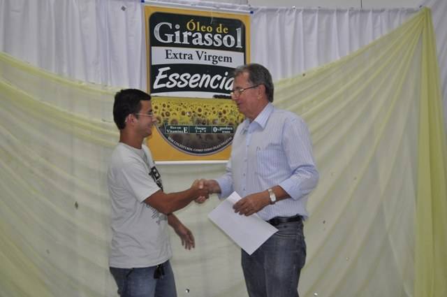 GANHADOR DE CONCURSO PARA ESCOLHA DE MARCA FATURA R$ 1 MIL MAIS SUPERMERCADO