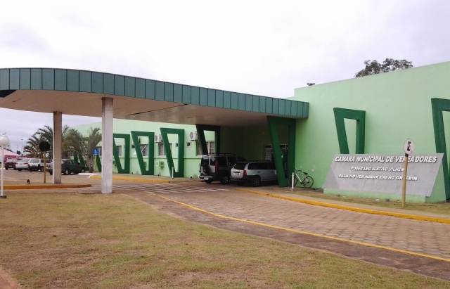 Leia decisão: Vilhena se iguala em número de vereadores a Pimenteiras; esculacho pode render processo
