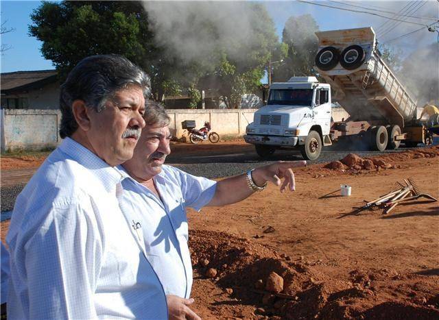 GOVERNADOR CAHULLA VISTORIA OBRAS DE ASFALTO URBANO EM VILHENA