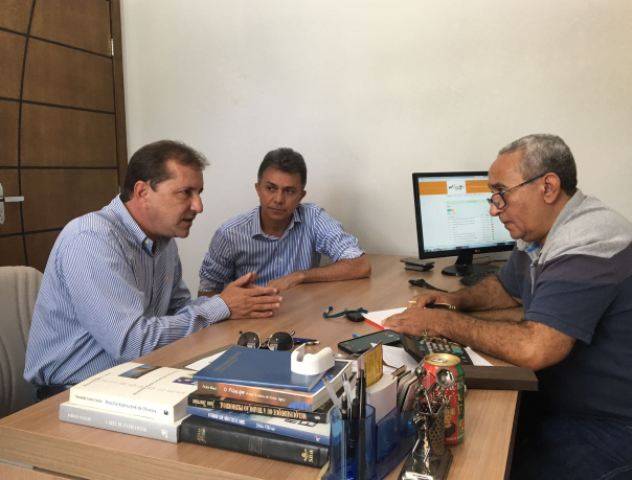 Prefeito de Porto Velho à FOLHA: “Não vou renunciar para concorrer em 2018”; Expedito provoca