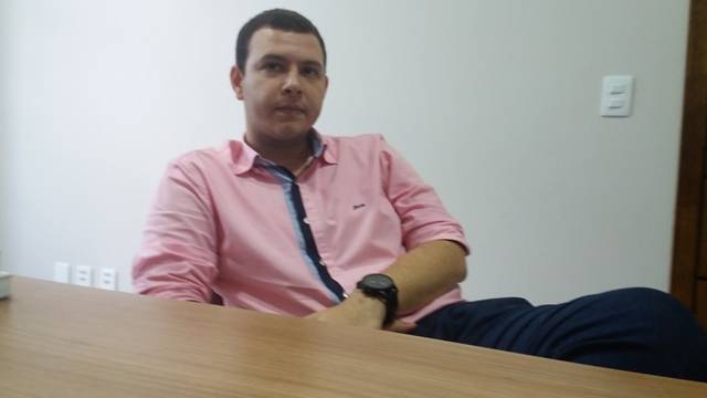 Vilhena tem 20 mil imóveis irregulares; projeto para tentar resolver o problema chega à Câmara