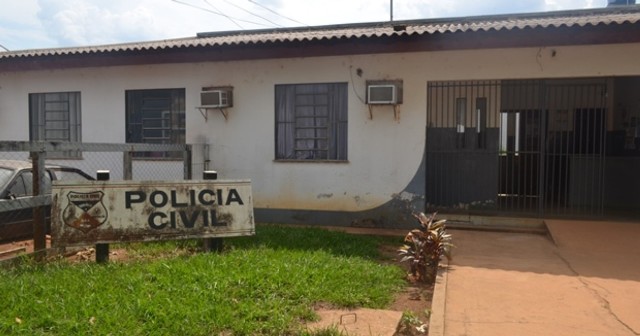 Cerejeiras: após sair culto evangélico, homem encontra carro arrombado e perde quase R$ 3 mil