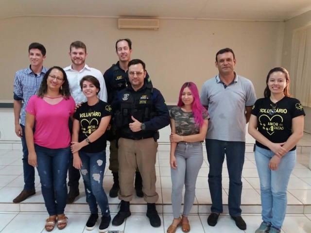 Vereador Suchi busca apoio para ONG que cuida de animais abandonados em Vilhena