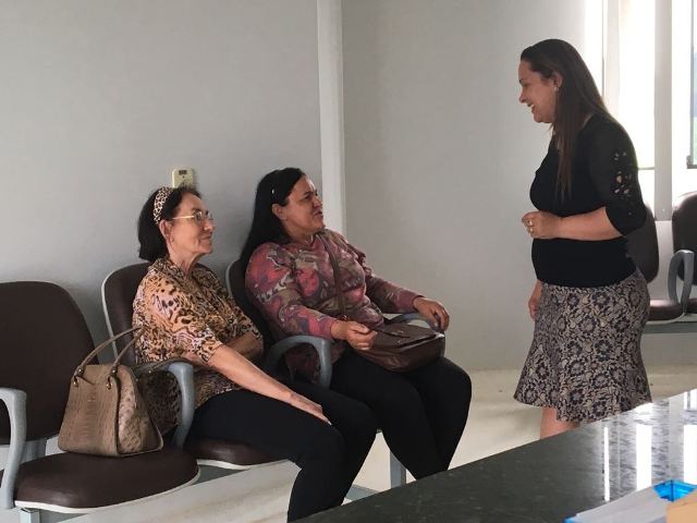 Rosangela Donadon acompanha atendimentos realizados pela Associação Beneficente Marcos Donadon
