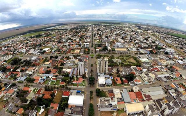Cidade do MT volta às urnas para escolher novo prefeito; em Vilhena, Rosani aguarda definição do STF