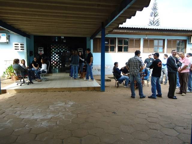 POLICIAIS CIVIS AMEAÇAM ENTRAR EM GREVE GERAL A PARTIR DE HOJE