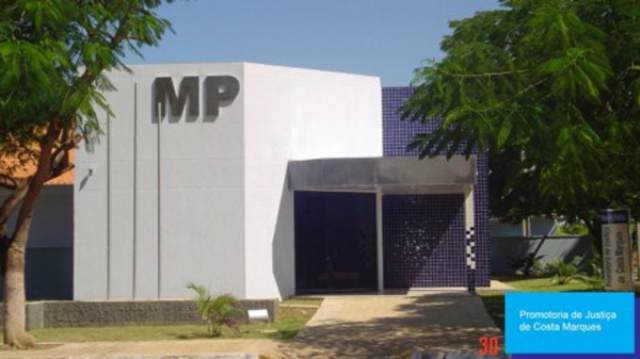Em cidade de RO, justiça afasta esposa de prefeito; em Vilhena, denúncia por nepotismo prossegue