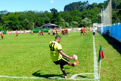 Vilhenense vence primeiro jogo treino no estado do Paraná, aonde faz sua pré-temporada