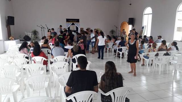 Velório de garotinha de 12 anos atropelada em Vilhena comoveu familiares, amigos e professores