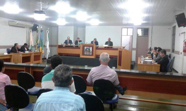 Em Cerejeiras, vereadores encerram o ano aprovando “auxílio funeral” para cidadãos de baixa renda