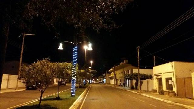 Após discussões no Facebook, vereadores decidem investigar decoração natalina em Vilhena