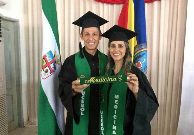 Ex-prefeito de Vilhena e esposa se formam em medicina na Bolívia e se preparam para internato