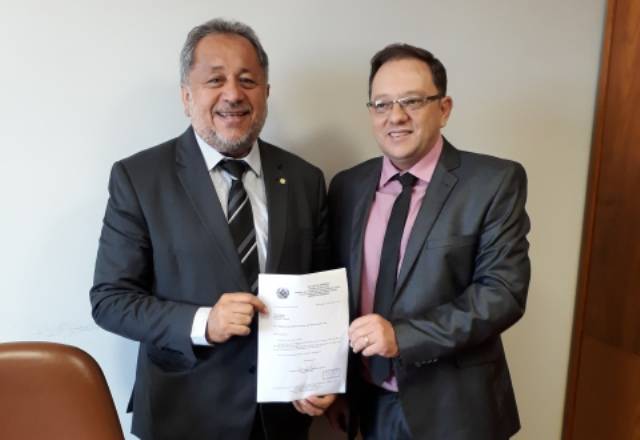 Em áudio para vereadores, deputado confirma emenda de R$ 500 mil na conta da prefeitura de Vilhena