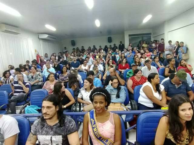 Projeto que equipara salários de professores de 30 aos de 40 horas é aprovado na Câmara de Vilhena