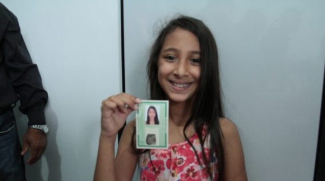 Cidades de Pimenteiras e Chupinguaia começam a emitir carteiras de identidade; meninas inauguram serviços