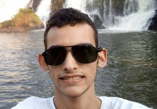 Rondoniense que estuda engenharia da UFMT embarca em ônibus e desaparece ao chegar em Cuiabá