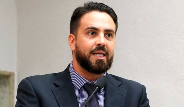 Deputado Léo Moraes pede recuperação e sinalização da Rodovia do Café, em Cacoal