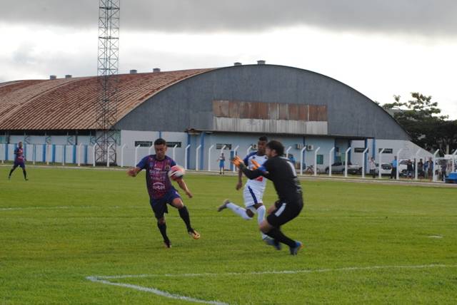 Na estreia do Estadual, Barcelona fica no empate com o Rondoniense no Portal da Amazônia