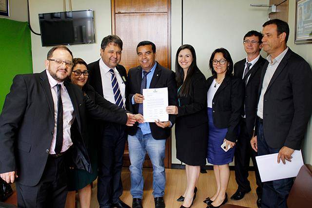 Depois de anunciar R$ 120 milhões para hospital, prefeita de Vilhena agora comemora R$ 20 milhões